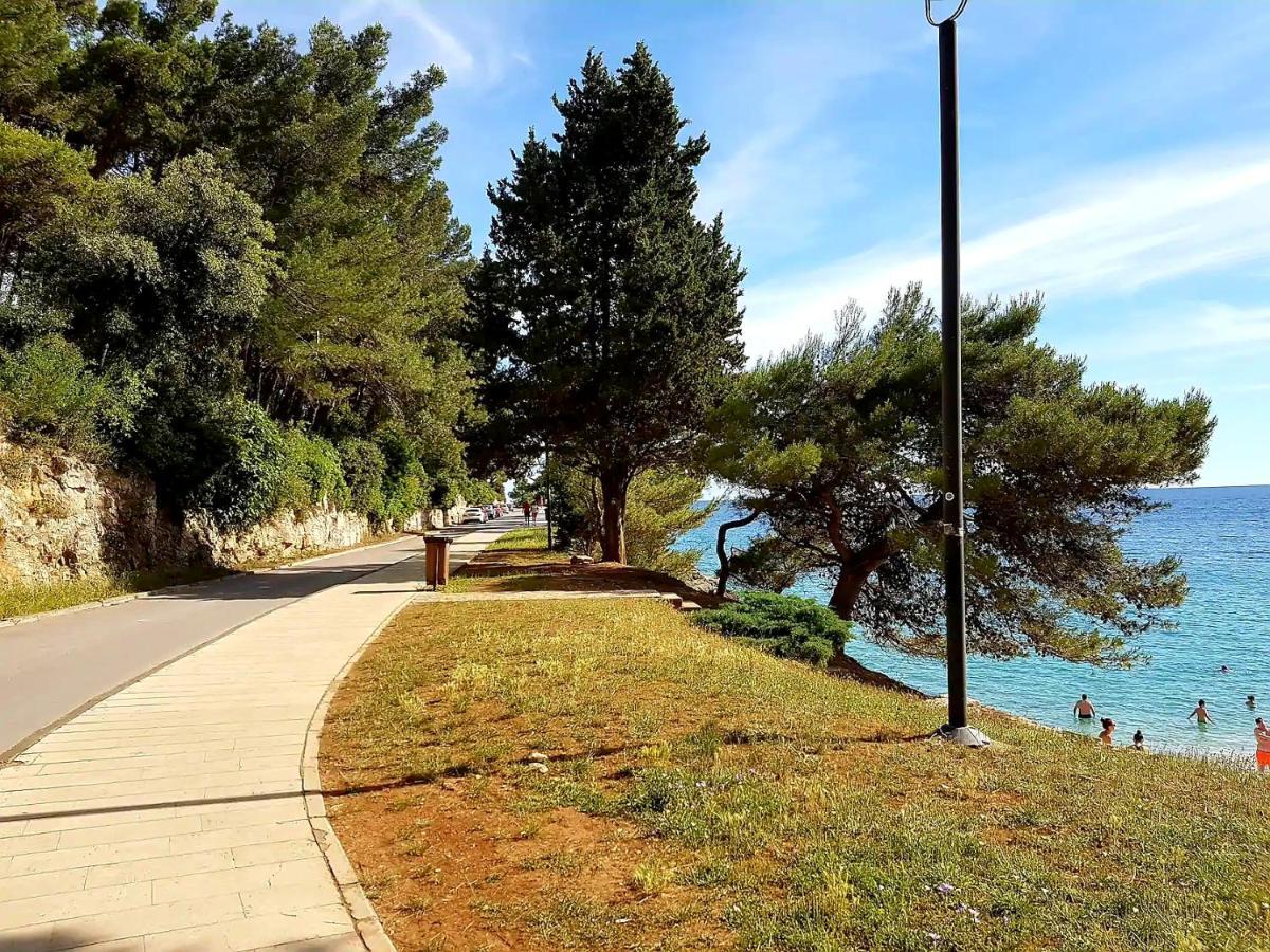 Apartment Mon Chéri-located in a quiet neighbourhood near beaches FREE PARKING Pula Extérieur photo